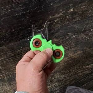 Green Bat Kids Fidget Spinner Toy